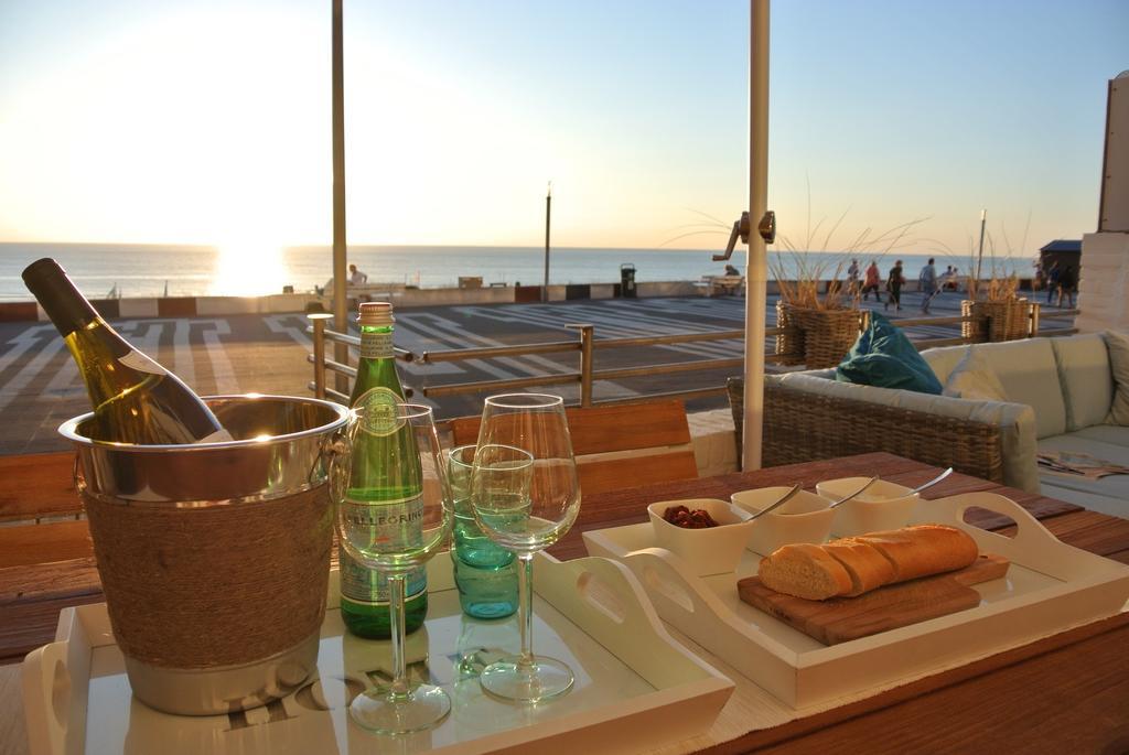 Strandzicht Zandvoort Rum bild